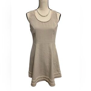 Very J sz M taupe linen mini dress sleeveless
